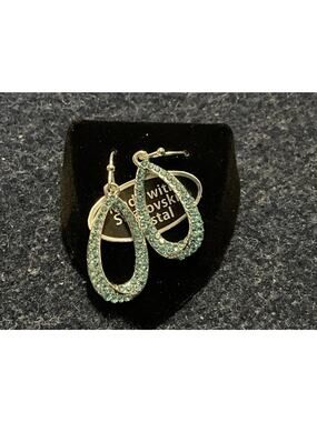 Swarovski Crystals Tear Drop Dangle Blue Crystal New
